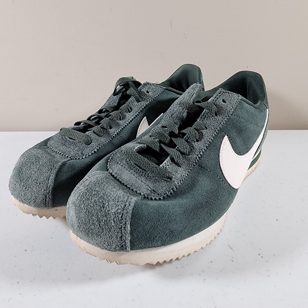 Nike Cortez Vintage Green Mens Size 8 Great Condition Shoes FZ3594-338